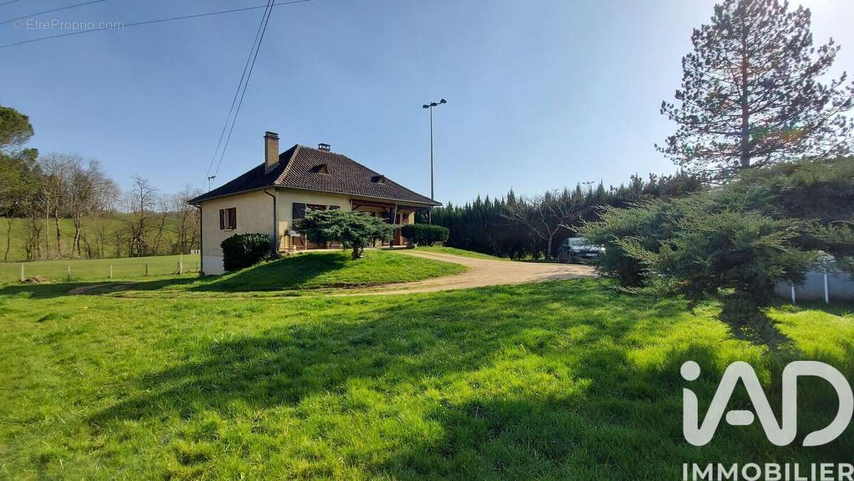 Photo 4 - Maison à BRIGNAC-LA-PLAINE