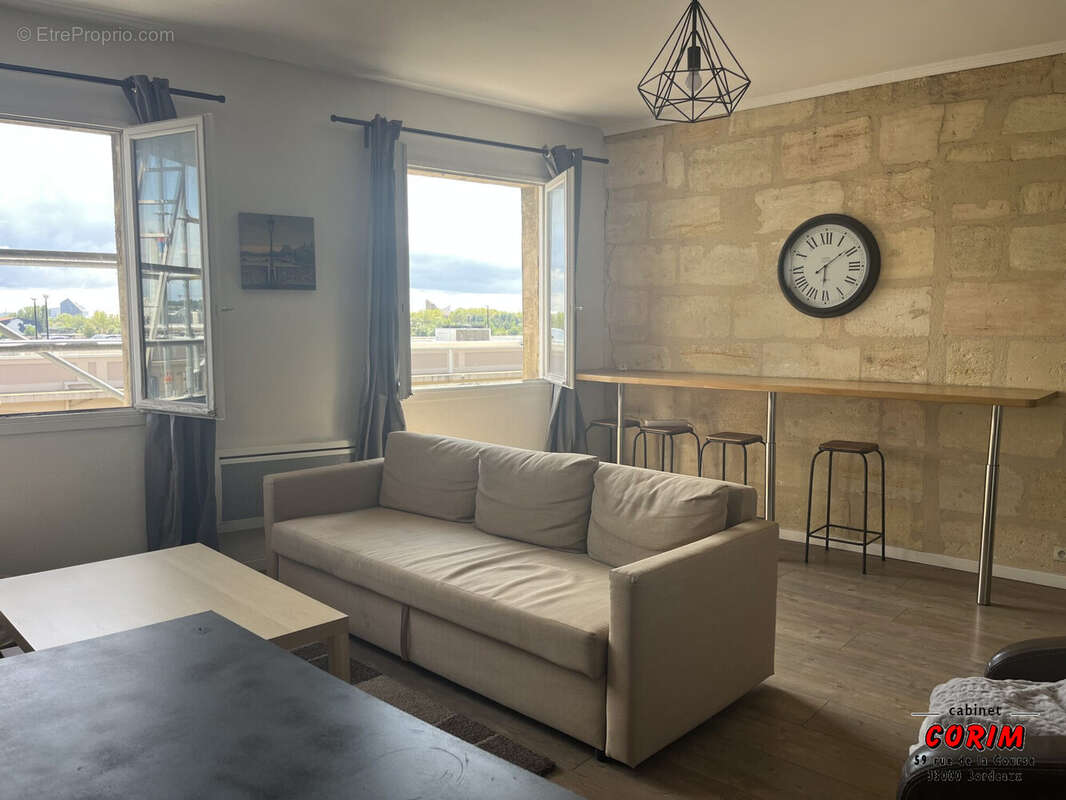 Appartement à BORDEAUX
