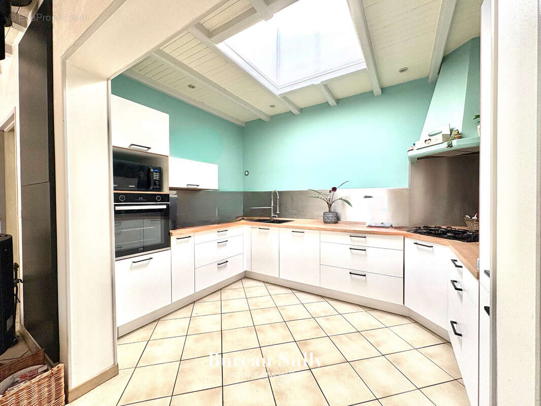 Maison à VILLARS-LES-DOMBES