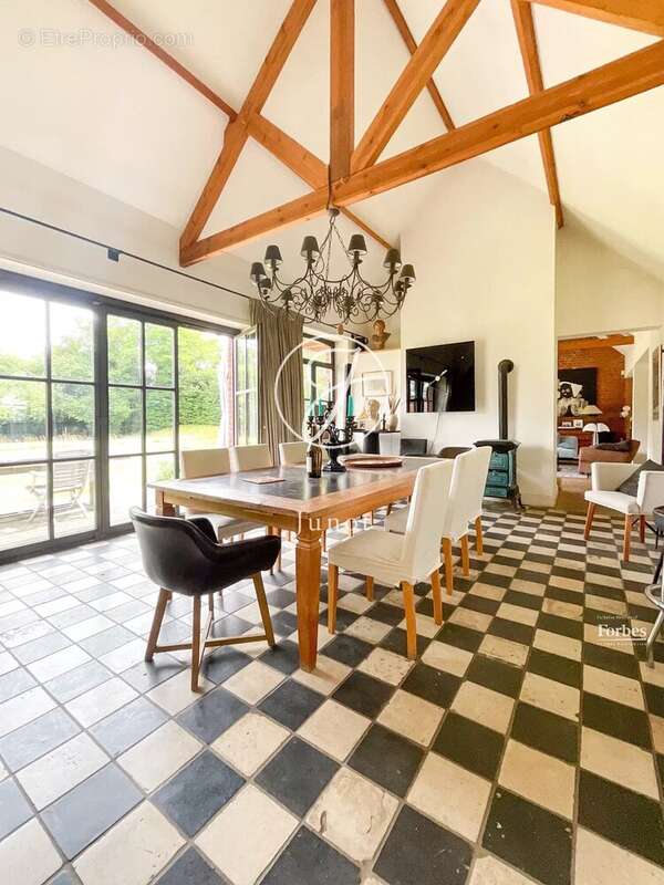 Maison à FACHES-THUMESNIL