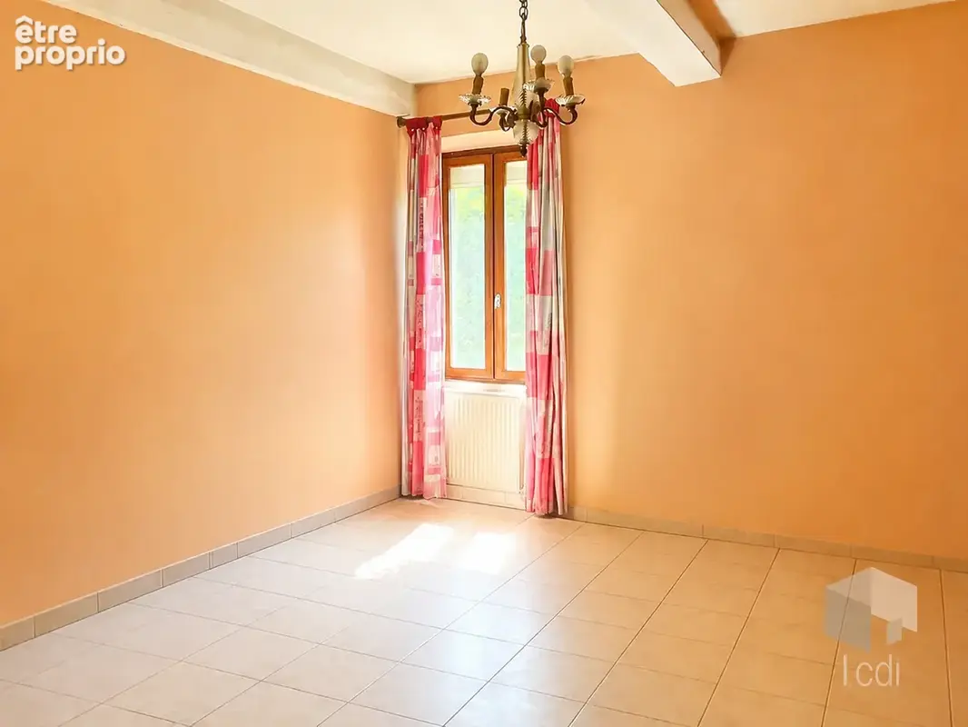 Exclusivité, SAVASSE maison de village de 97 m2 avec garage - photo 4