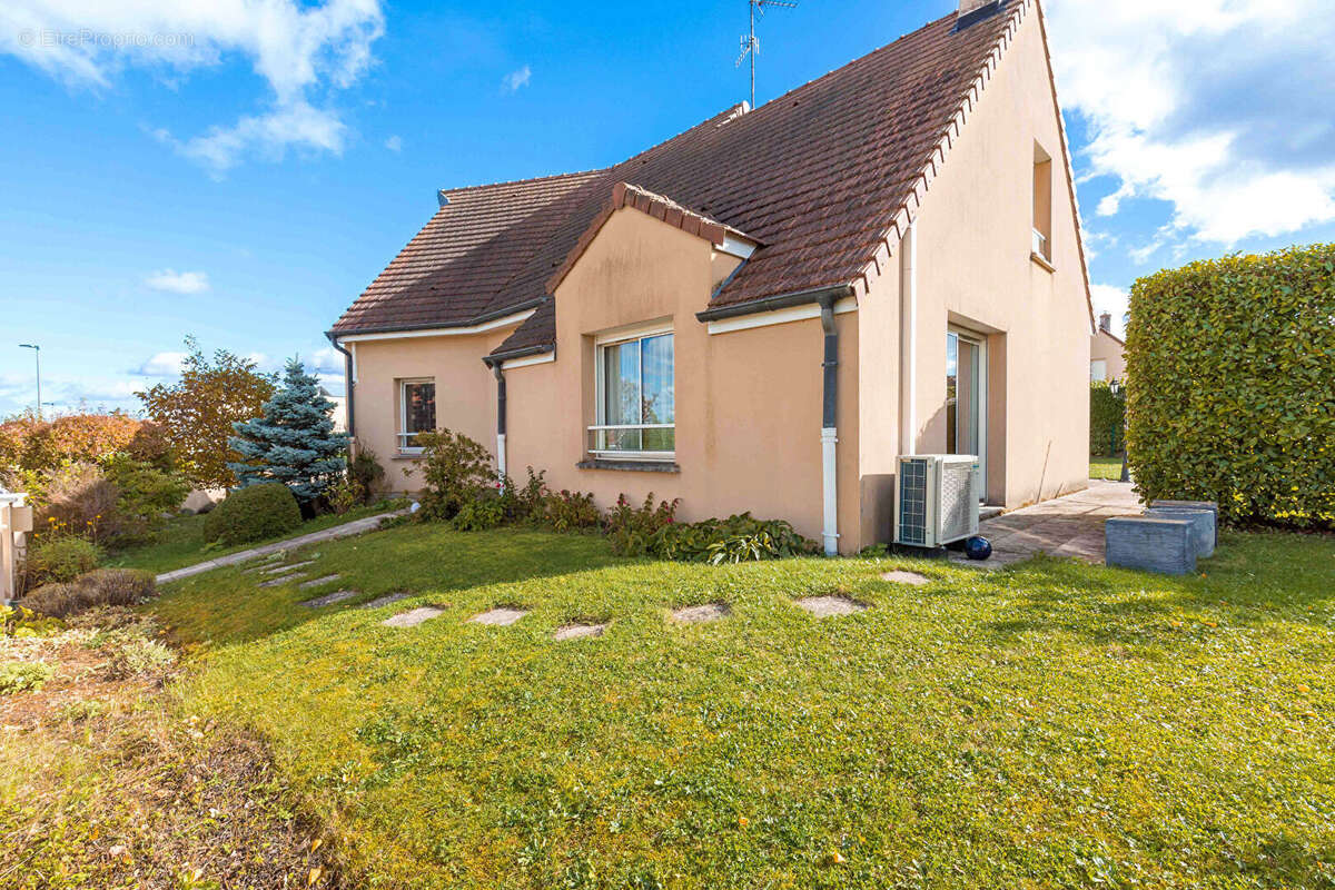 Maison à FONTAINE-LES-DIJON