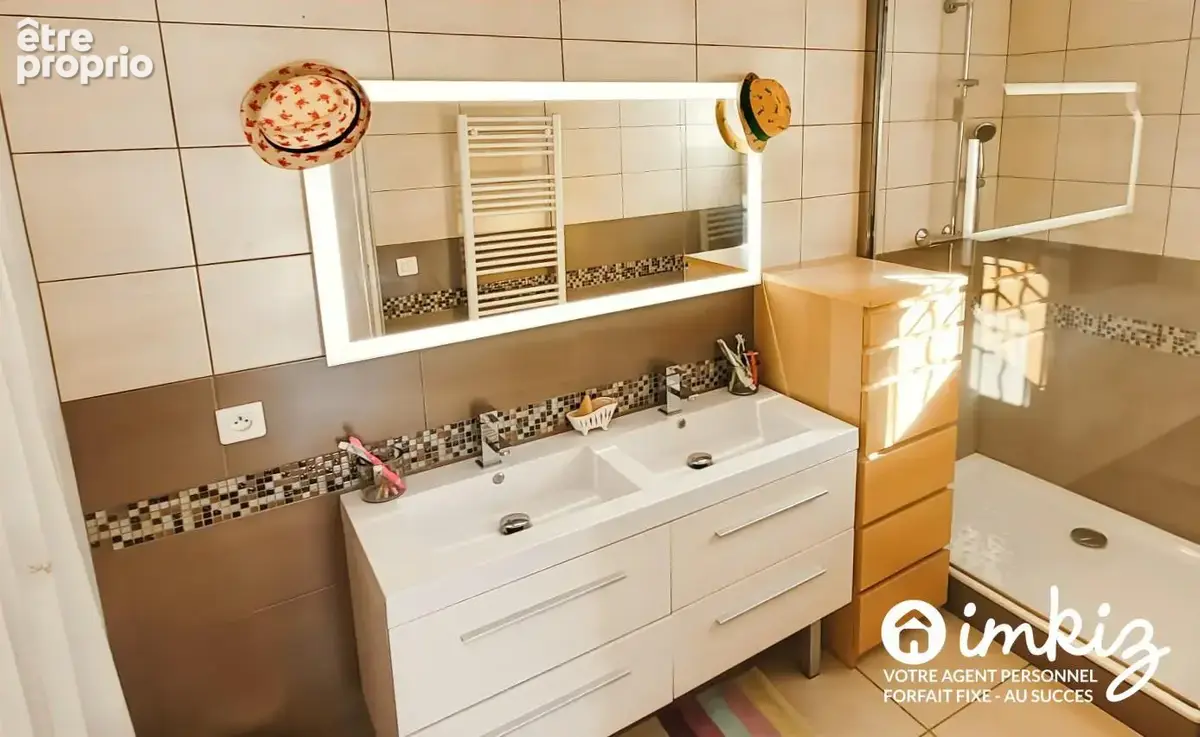 Maison provençale  T6 piscine et garage - photo 9