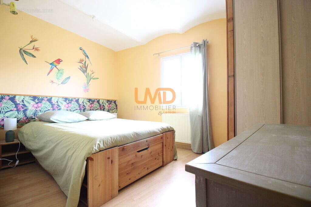 Propriété de caractère avec 2 gîtes, piscine et terrain construc - photo 6