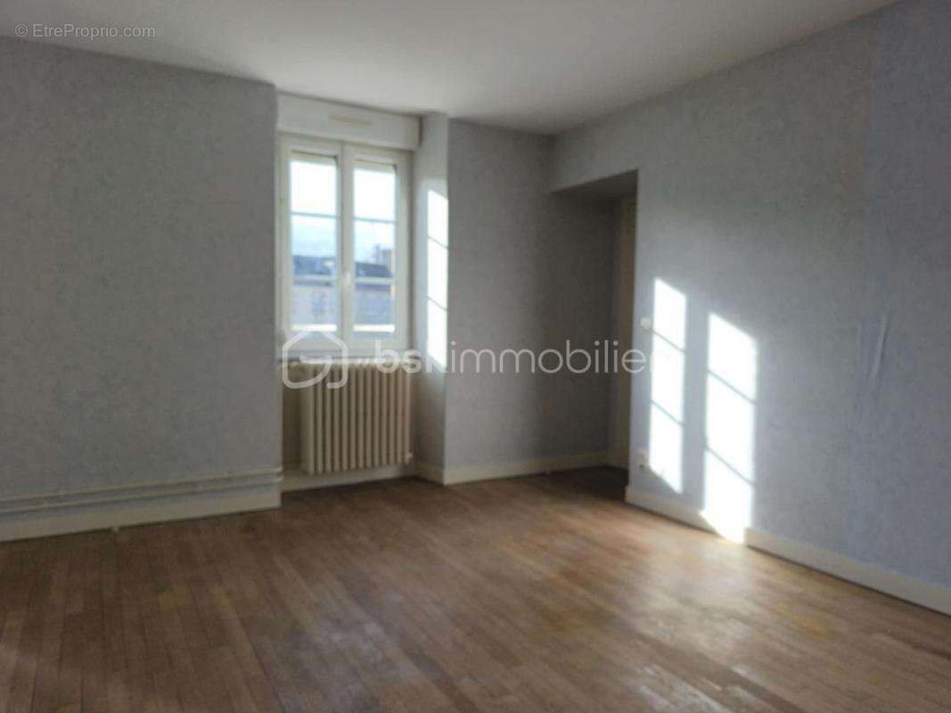 Immeuble de 228 m2 à vendre - Couptrain - photo 11