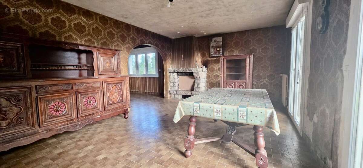 Maison à SAINT-THURIAU