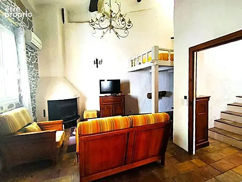 Tourbes (34120) - maison de village - 2 faces - 132 m2 environ - 6 pièces - 3 chambres - 3 niveaux -  2 entrées au rdc / ref 151 - photo 12