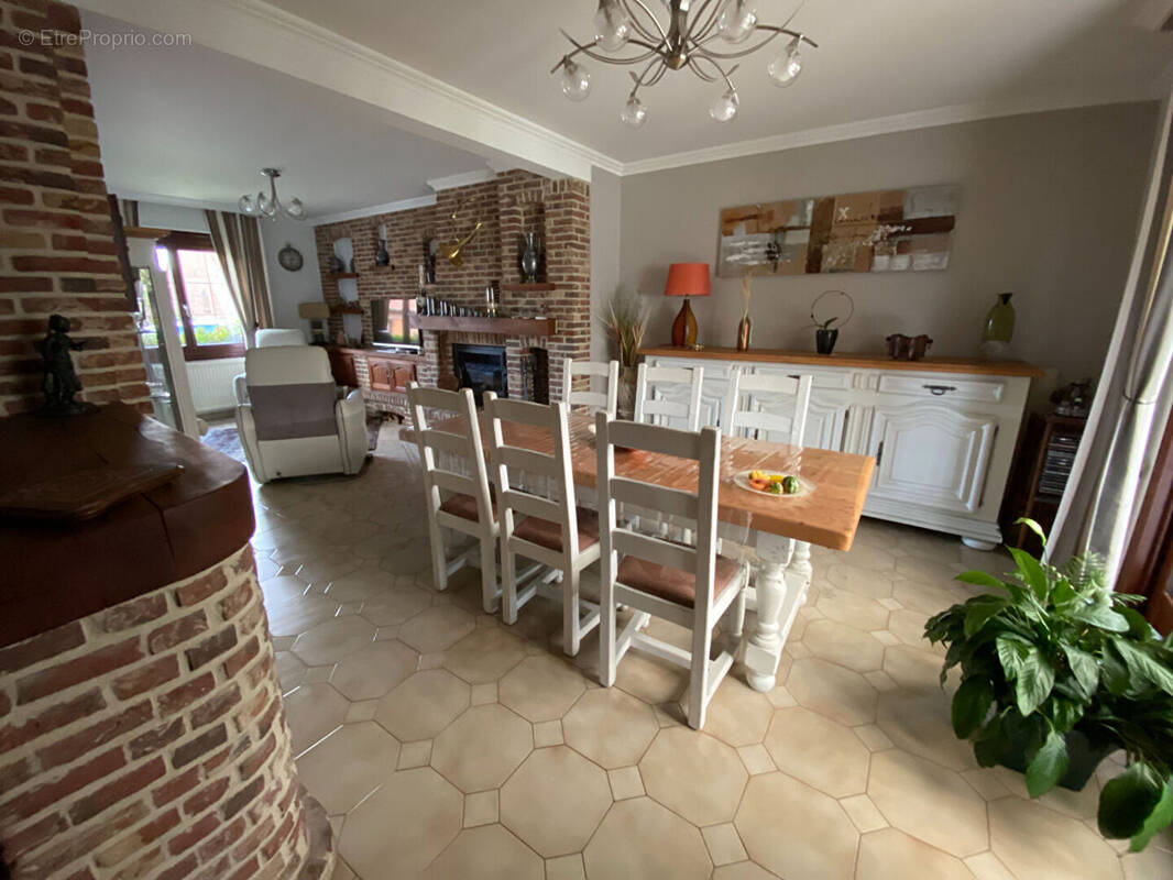 Maison à COURCELLES-LES-LENS