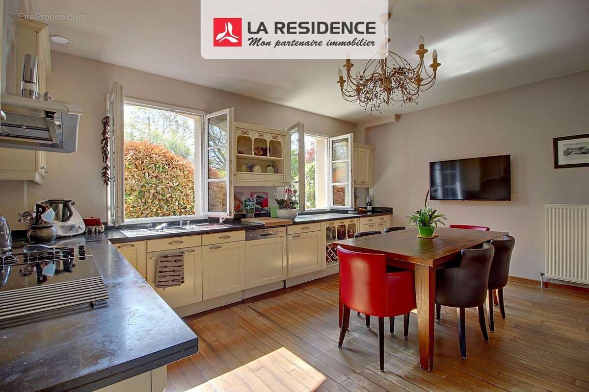 Maison à CHAMBOURCY