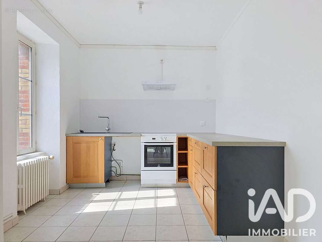 Maison 127 m² à Brehal  - photo 4