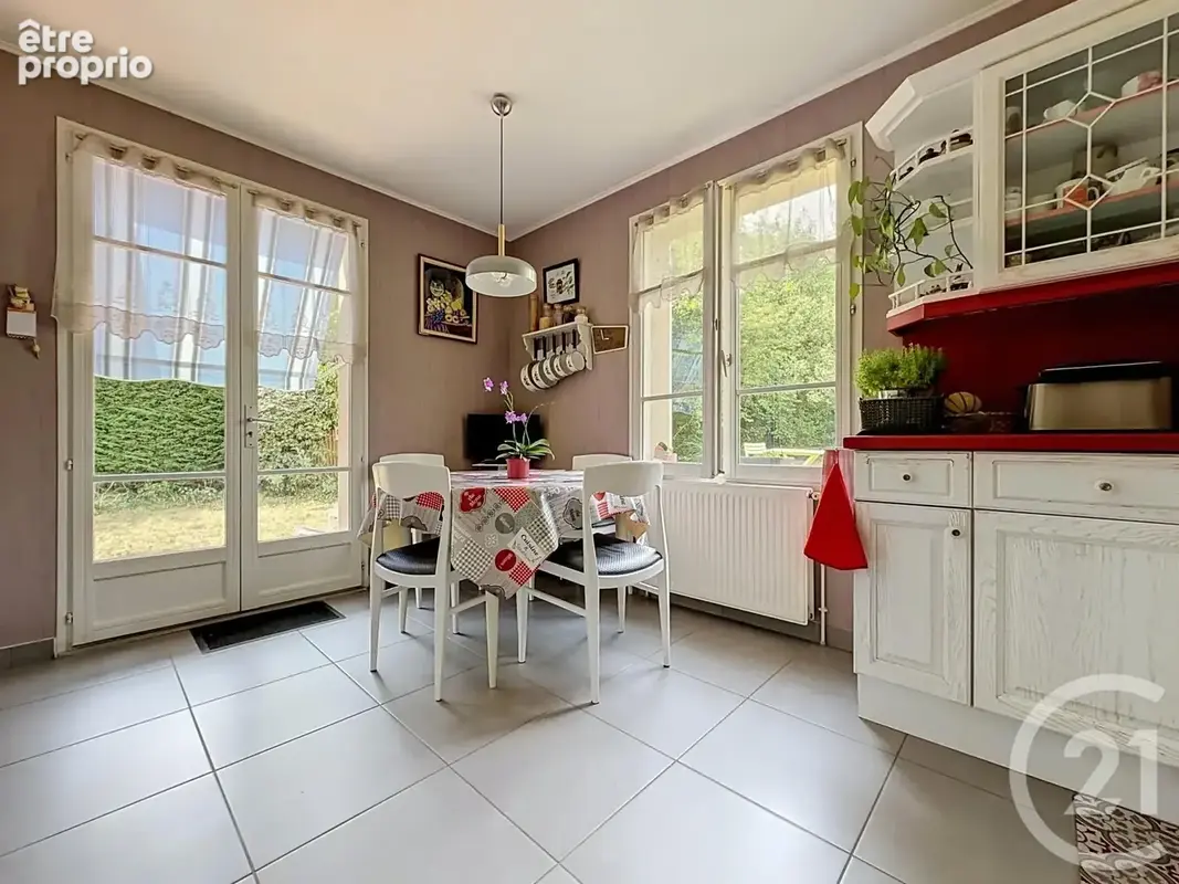 Maison 6 pièces 146 m² à vendre à Chartres (28000) - photo 9