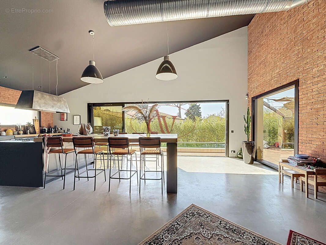 Superbe villa contemporaine 4 faces - plain pied - photo 9