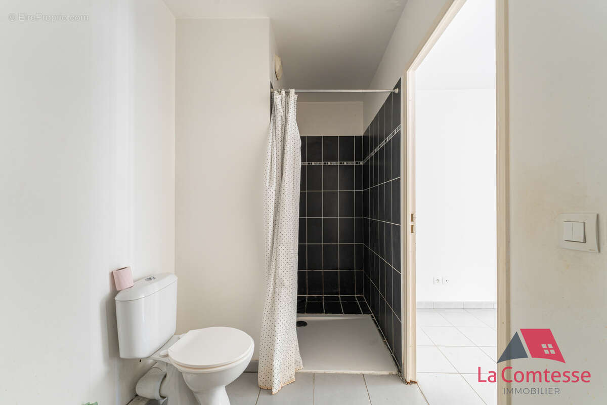 Appartement à MARSEILLE-2E