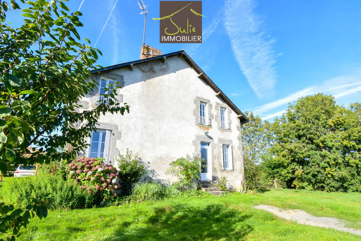 Maison à SAINT-ANDRE-SUR-SEVRE