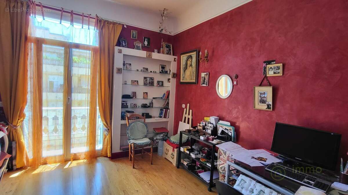 Appartement à MENTON