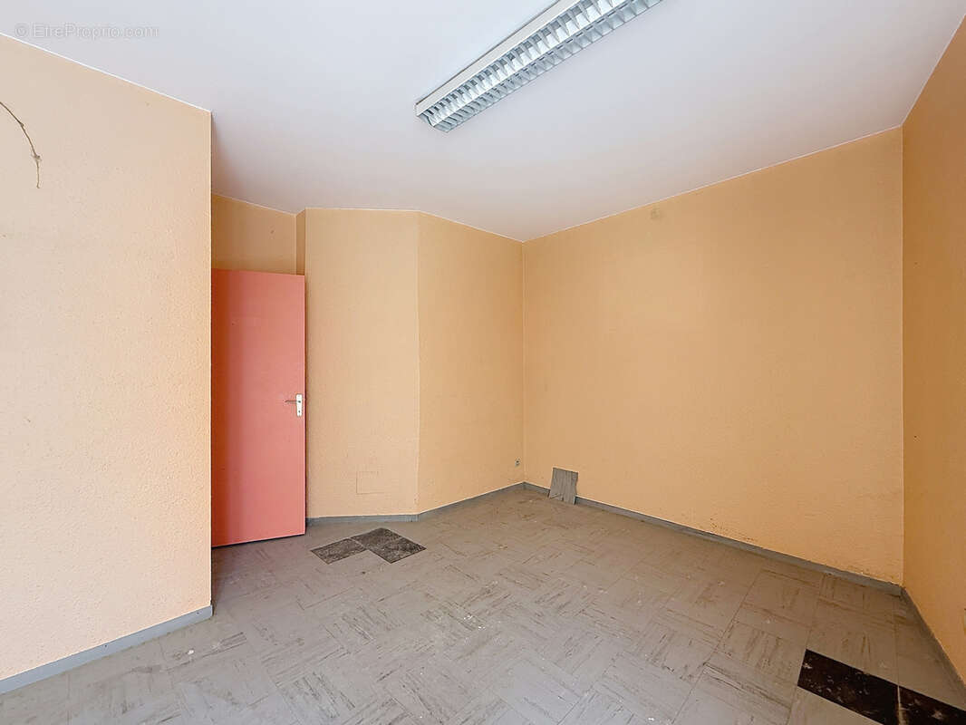 Appartement à BEAUCAIRE