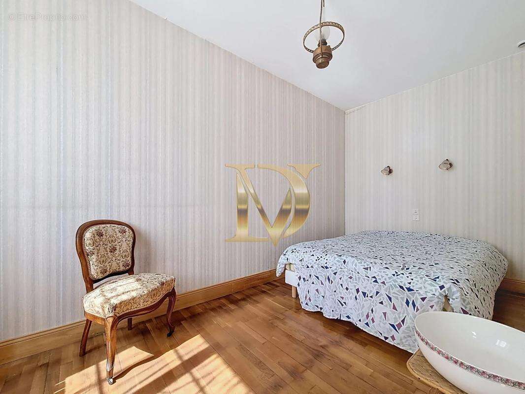 Maison à CHENONCEAUX