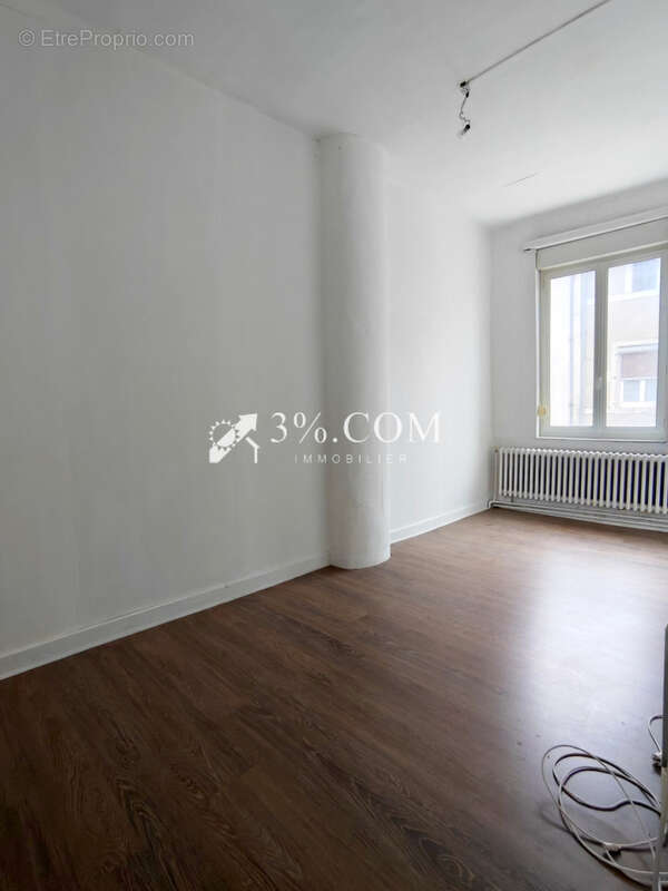 Appartement à FOUG