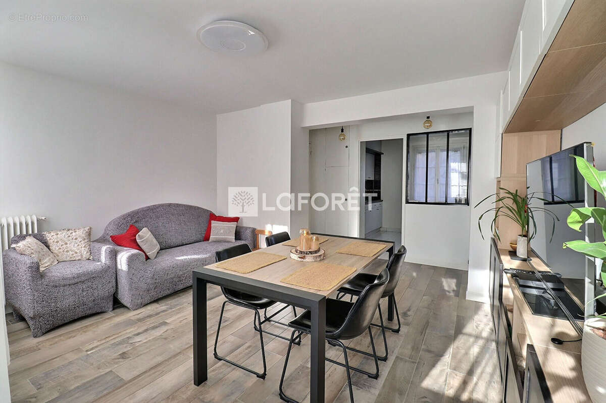 Appartement à VITRY-SUR-SEINE
