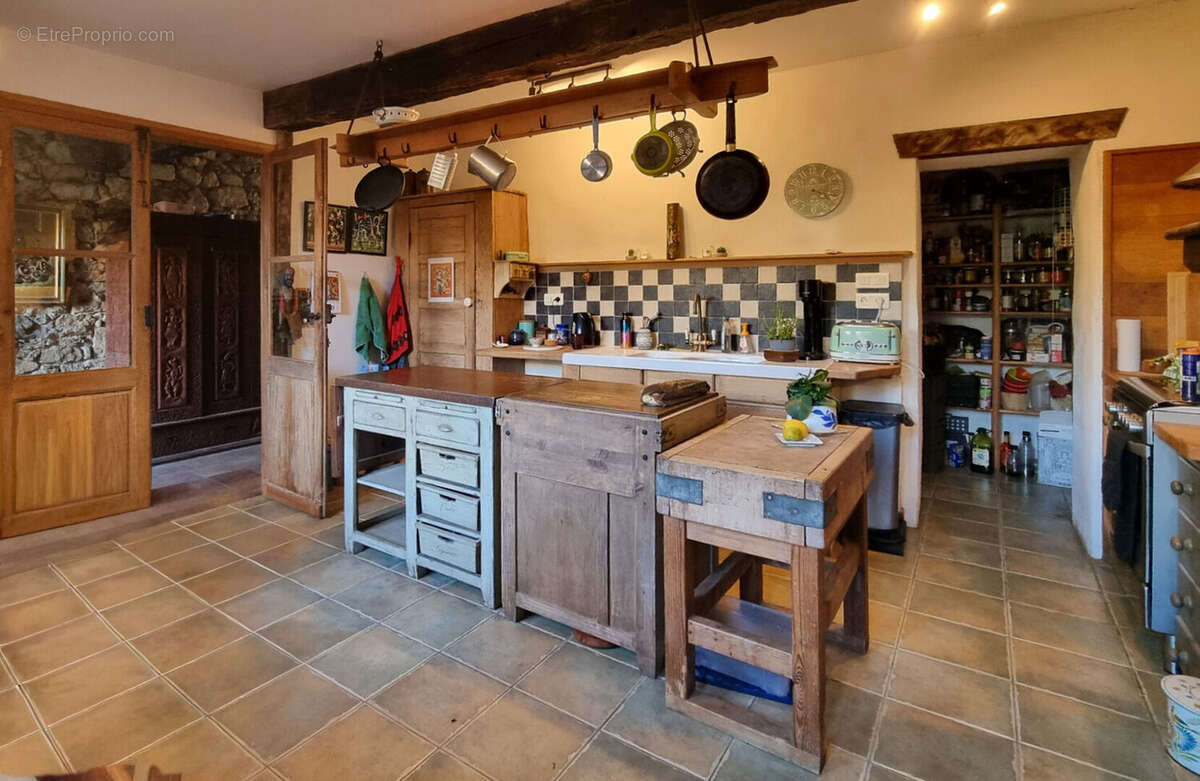 cuisine - Maison à MIREPOIX