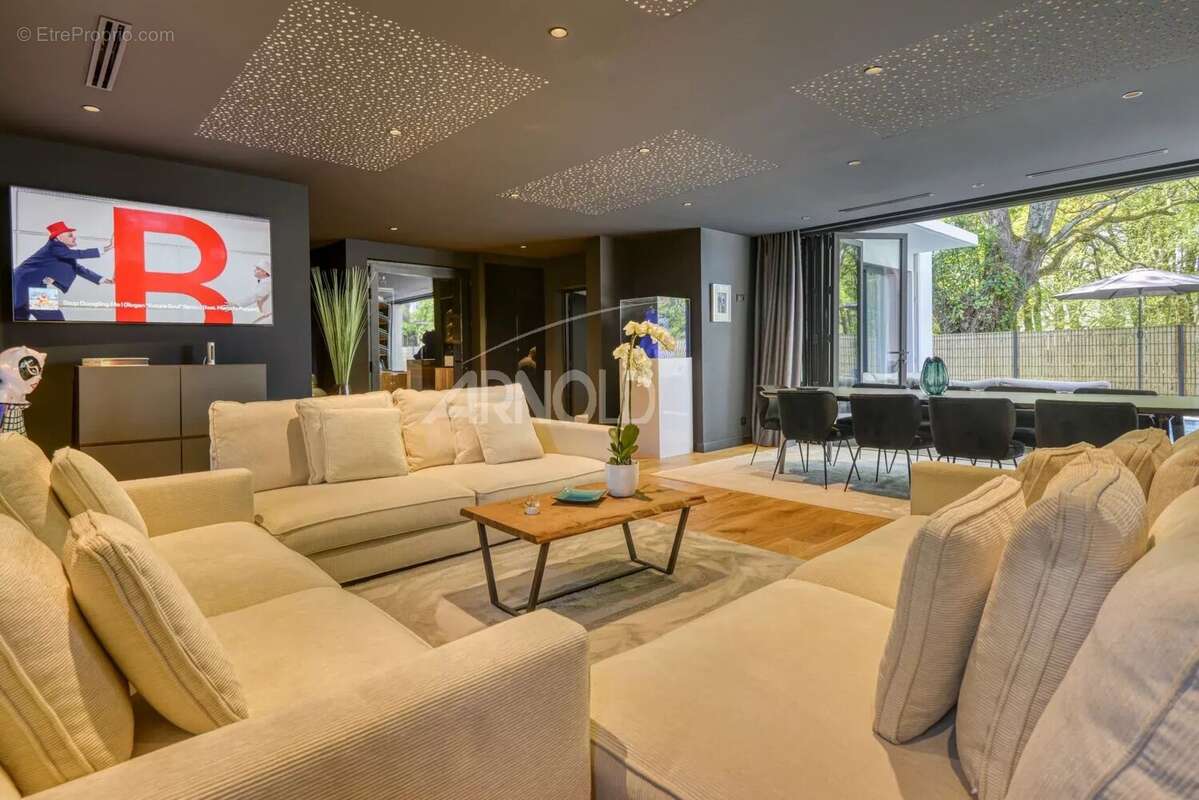 Maison à SUCE-SUR-ERDRE