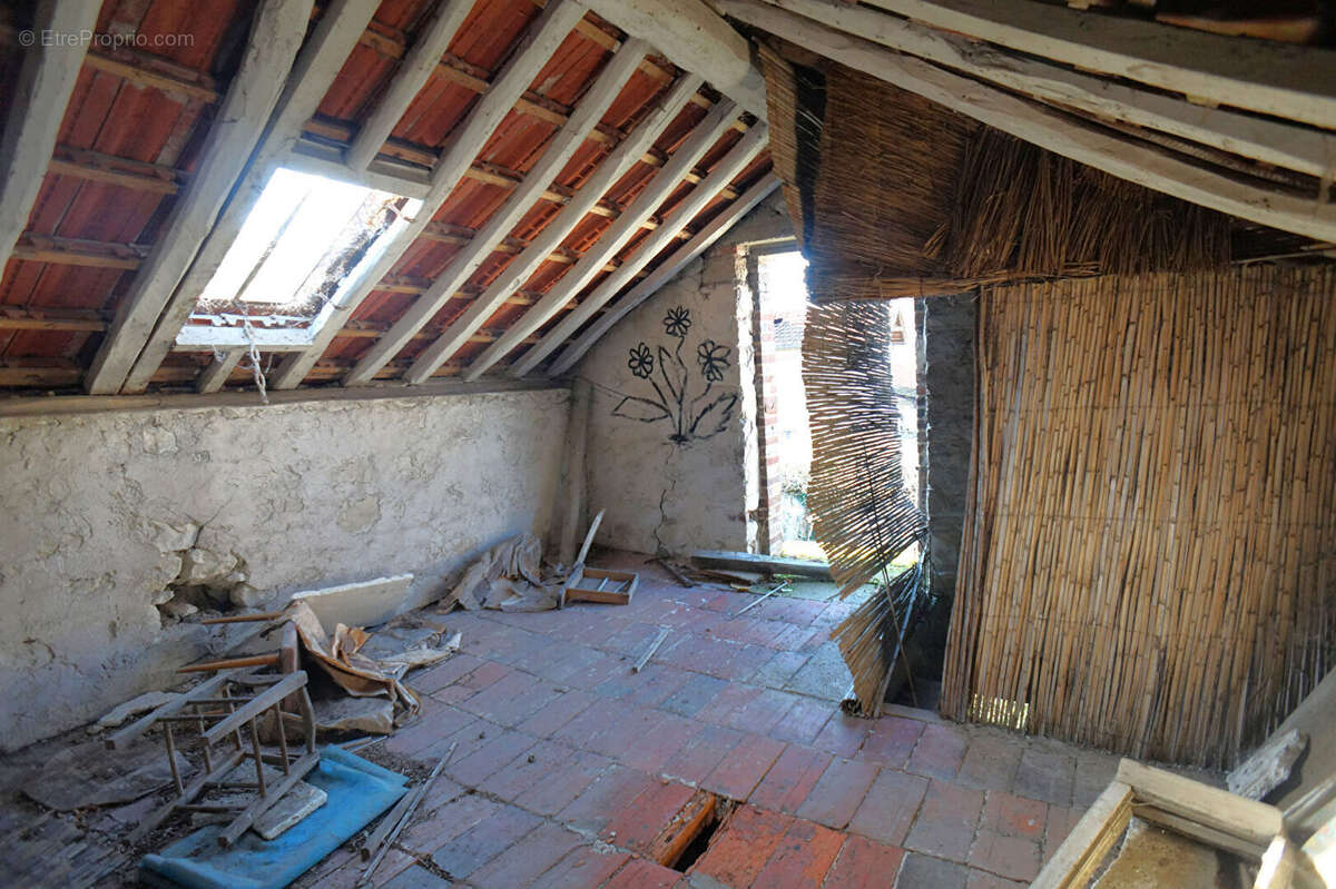 Appartement à MIGENNES