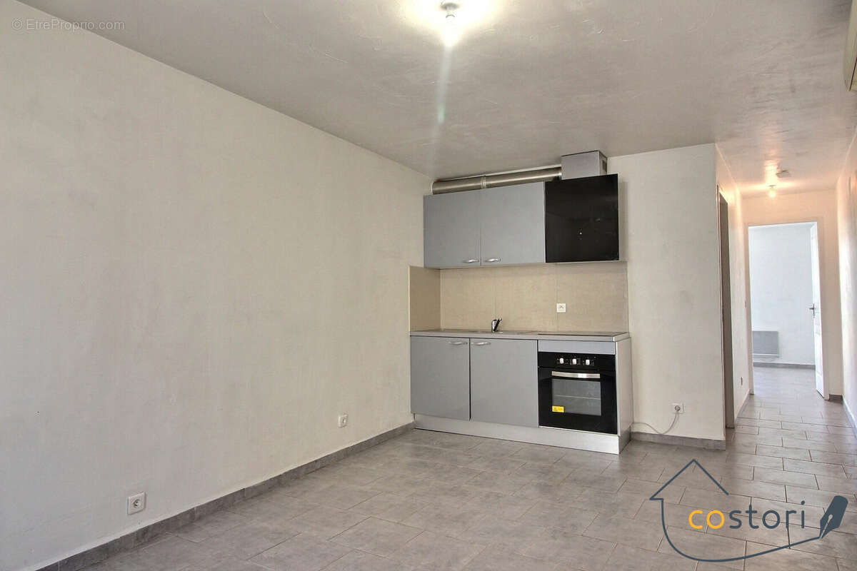 Appartement à TRANS-EN-PROVENCE
