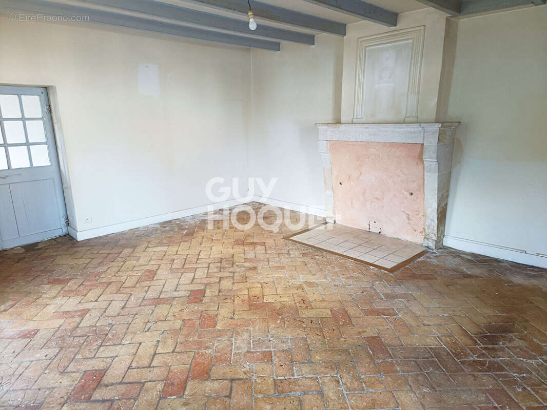 Maison à FONTENAY-LE-COMTE