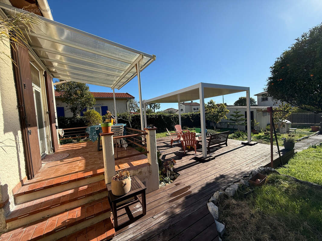 Maison à CAGNES-SUR-MER