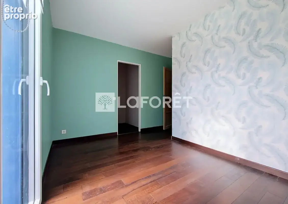 Chemillé , Plain pied 2010,  5 chambres - photo 10