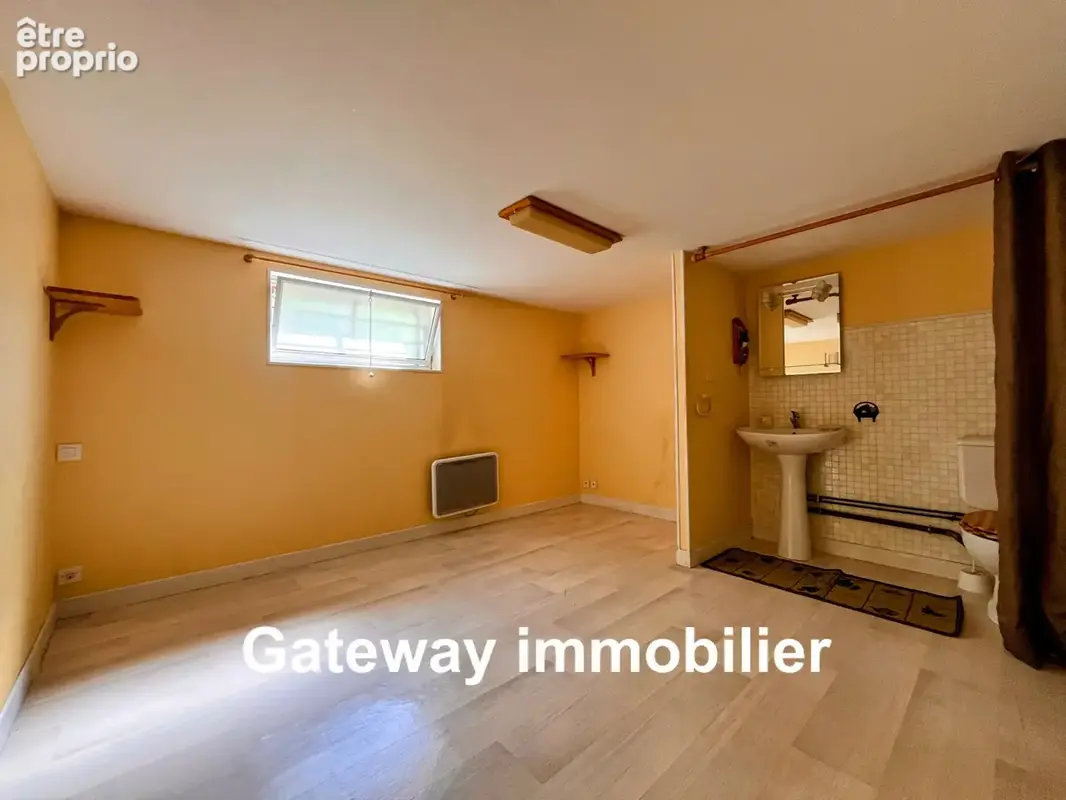 Maison avec jardin à Orcet 63670 - photo 12
