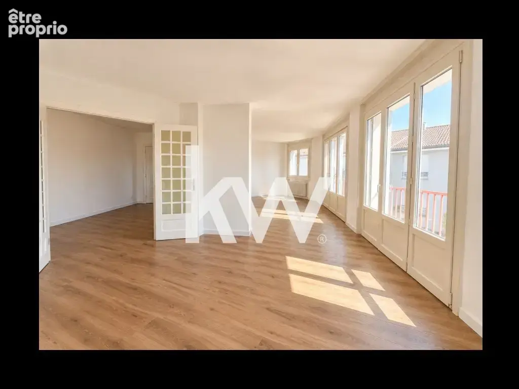Appartement 4 pièces 83 m² à vendre à L'etrat (42580) - photo 6