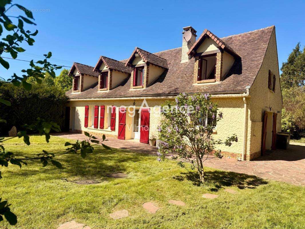 Maison à VALLERY