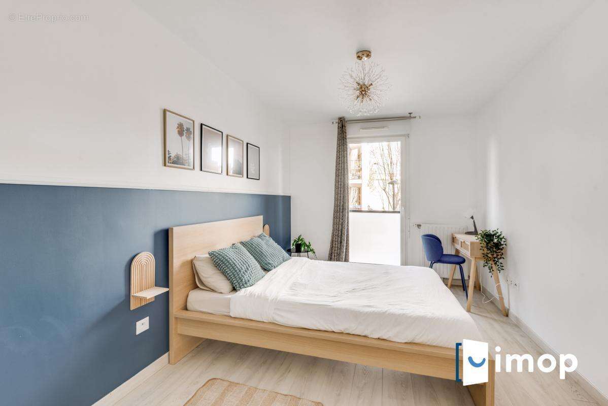 Appartement à AUBERVILLIERS