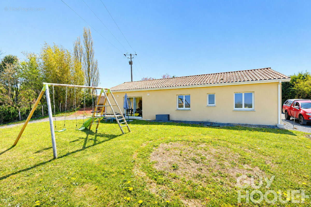 Maison à HAGETMAU