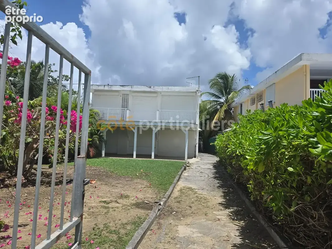 À vendre  appartement avec accès direct à la plage à sainte-anne - photo 10