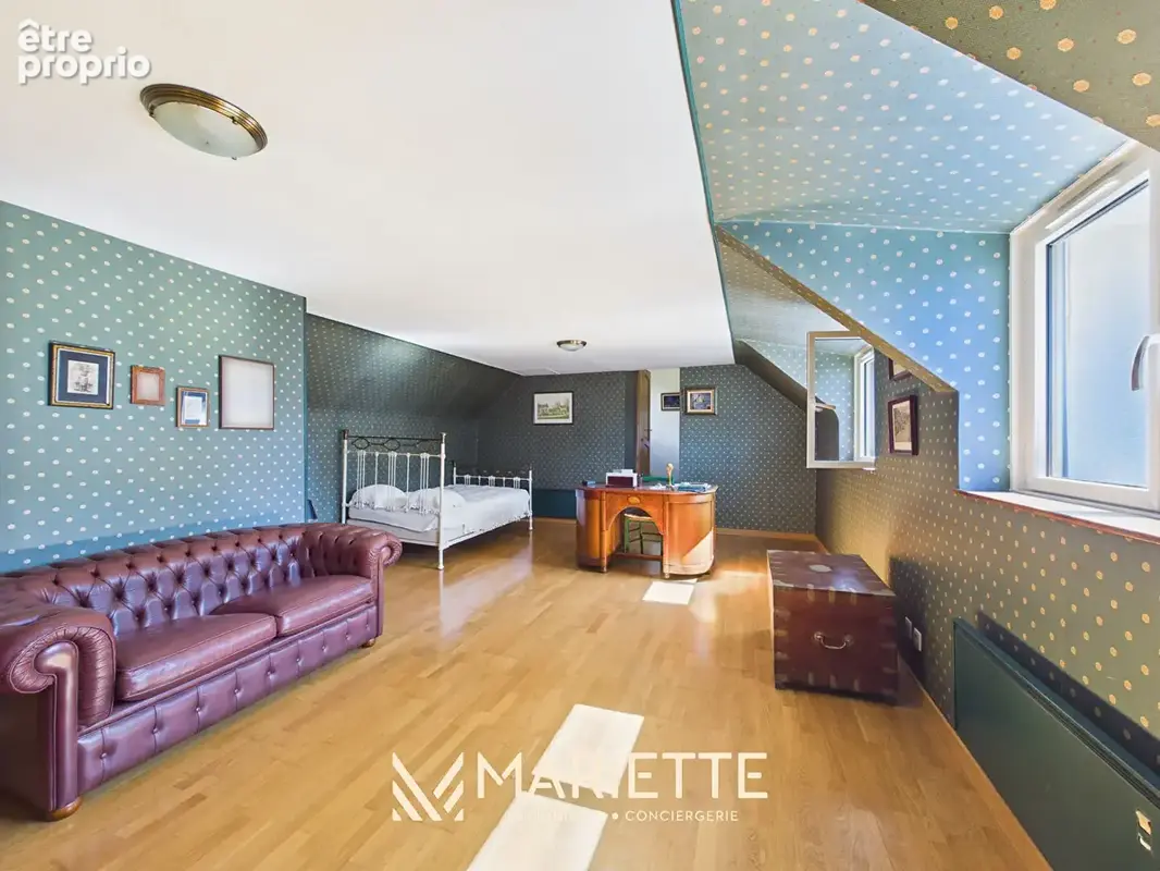 "KERBELL" Proche bourg - Maison aux beaux volumes en impasse - photo 10
