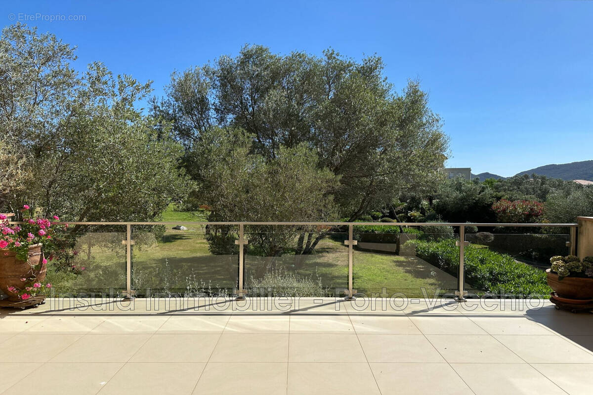 Appartement à PORTO-VECCHIO