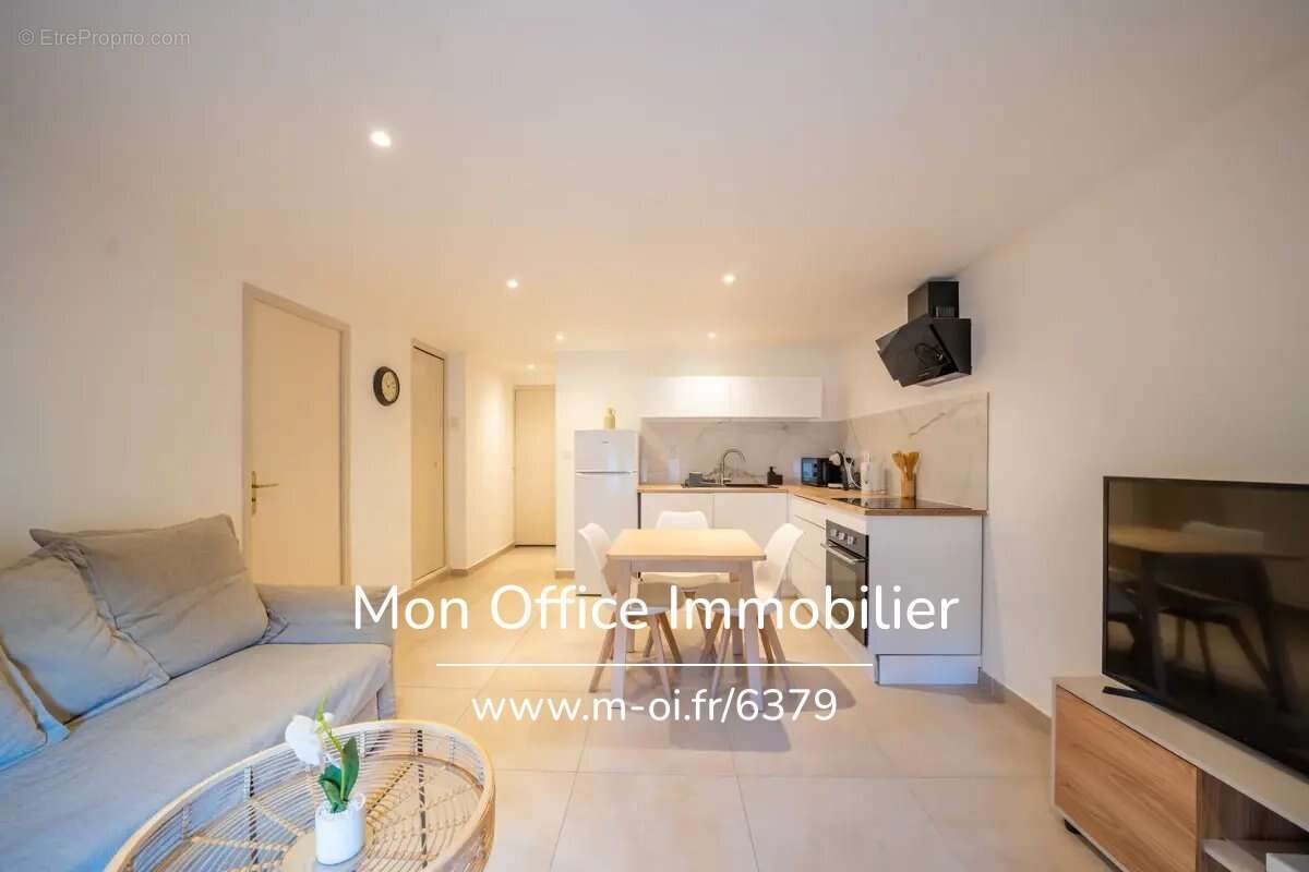 Appartement à MARSEILLE-6E
