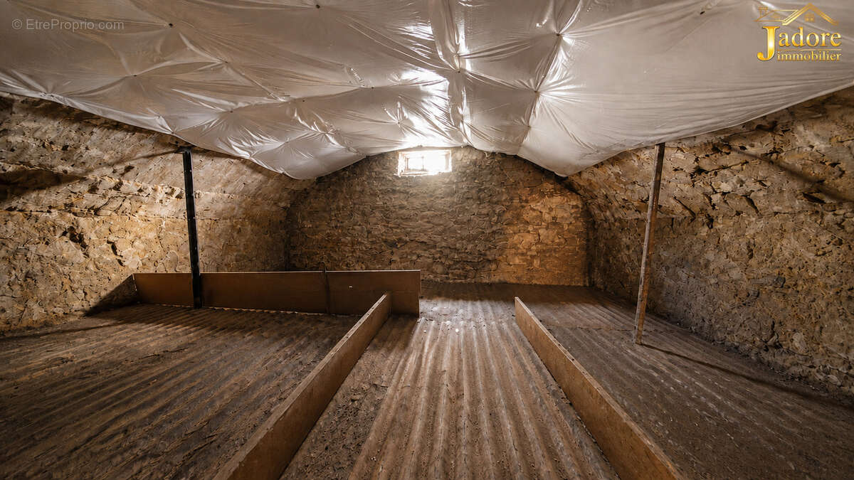 Exclusivite ! ferme 1 hectare cadre nature - photo 11