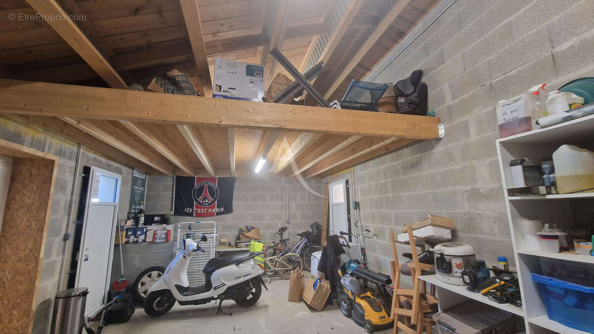 Maison à SAINTE-FOY