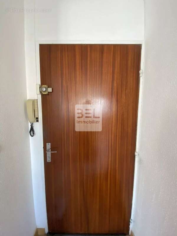 Appartement à SORGUES