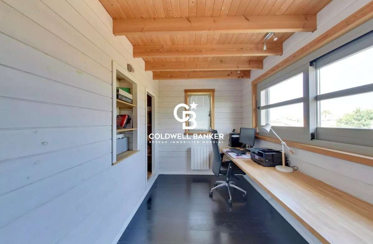 Maison à VILLENEUVE-DE-LA-RAHO