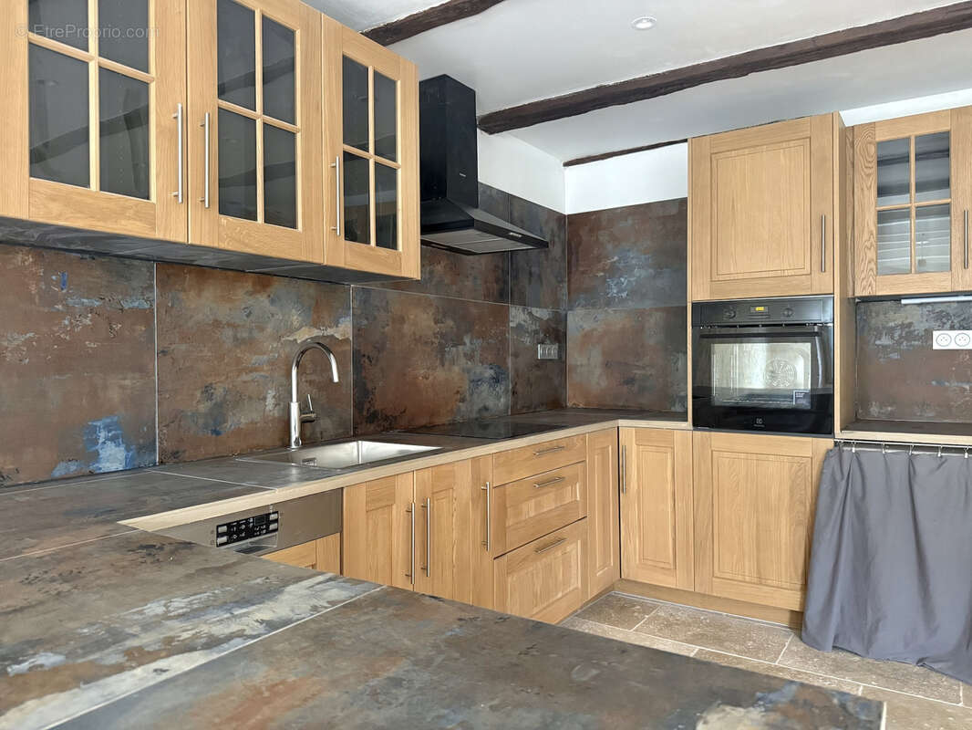 Maison de village avec 2 chambres - photo 4