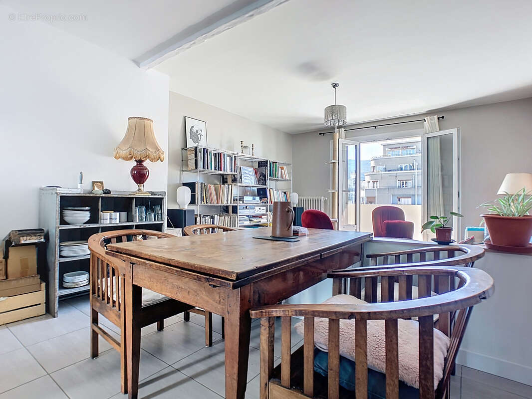 Appartement à GRENOBLE