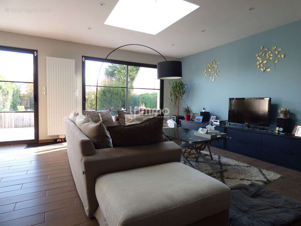 Maison à ANZIN-SAINT-AUBIN