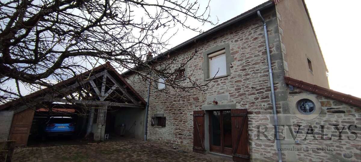 Maison à AUTUN