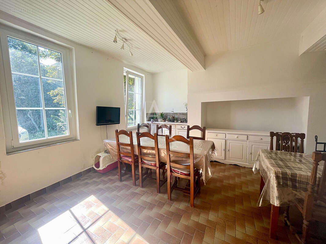 Maison à L&#039;ISLE-JOURDAIN