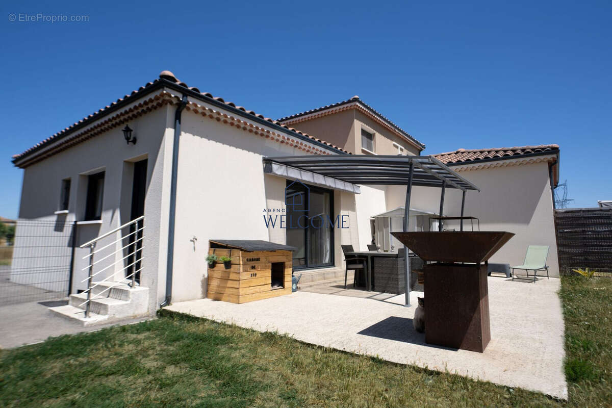 Maison 58 m² à Saint-Paul-Les-Fonts  - photo 8