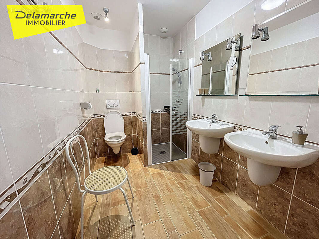 Maison à SAINT-JEAN-LE-THOMAS